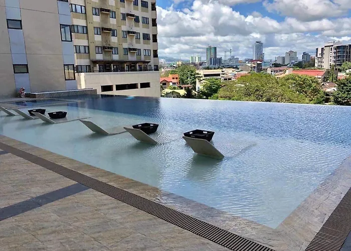 Aparthotel Location In The Persimmon Cebu